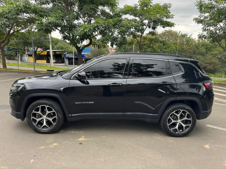 WhatsApp Image 2025-12-19 at 15.21.03 (1)