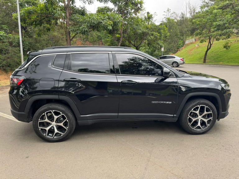 WhatsApp Image 2025-12-19 at 15.21.05 (1)